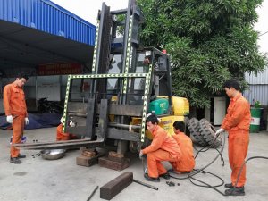 Read more about the article Dịch vụ sửa chữa xe nâng tại Thái Bình