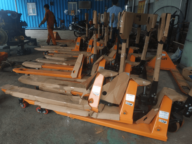 Cho thuê xe nâng tay giá rẻ tại Thái Bình