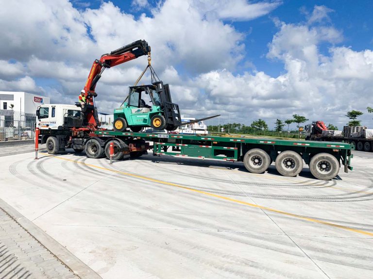 Cho thuê xe cẩu khu công nghiệp Tiền Hải
