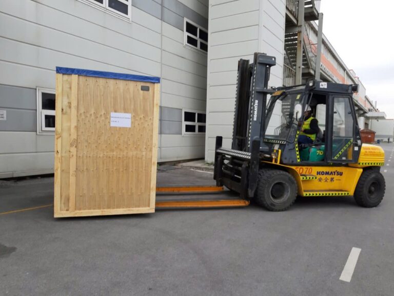Rút Ruột Container Hàng Hải SITC & Vận Chuyển Kiện Máy Vào Xưởng Thông Minh KCN Tiền Hải Thái Bình 2026